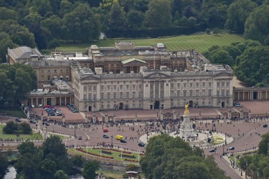 Buckingham Palace ©Courtesy of The London Helicopter